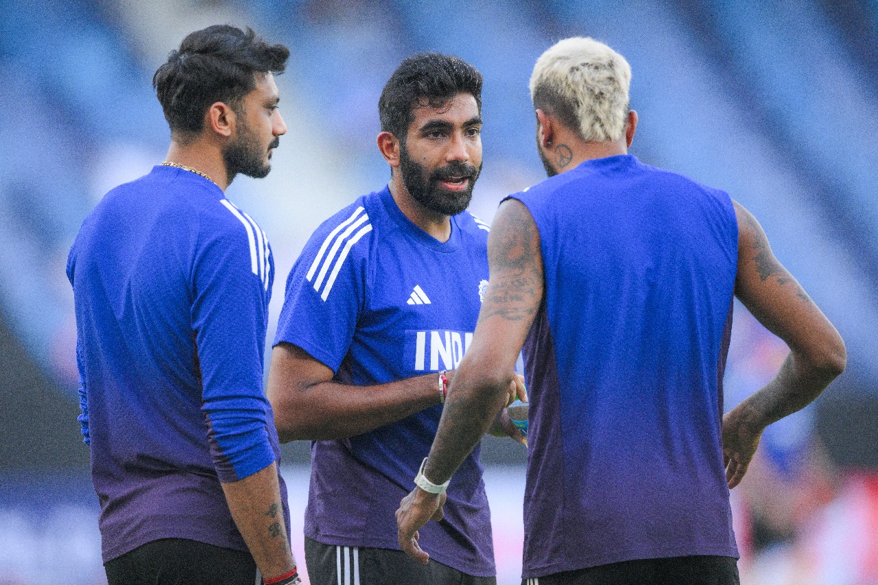 1st T20I: Gill, Pandya return as South Africa elect to bowl against India