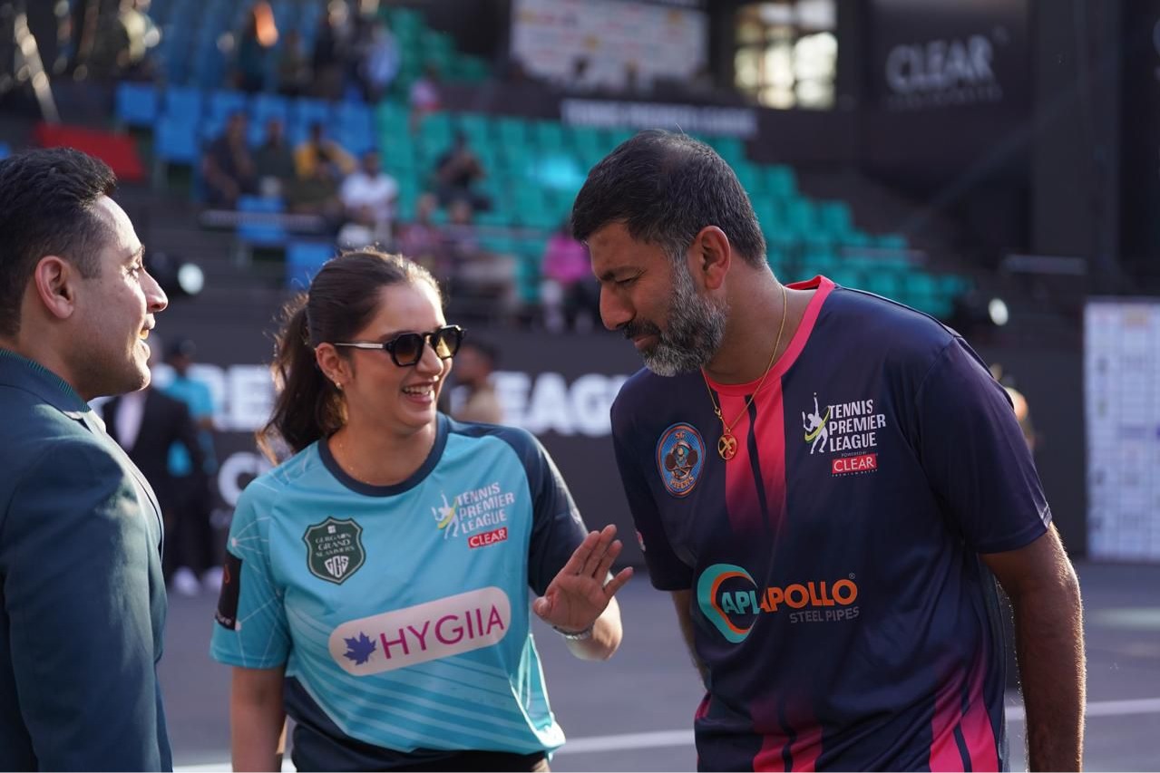 Sania, Bopanna take to court for exhibition match on opening day of Tennis Premier League 7