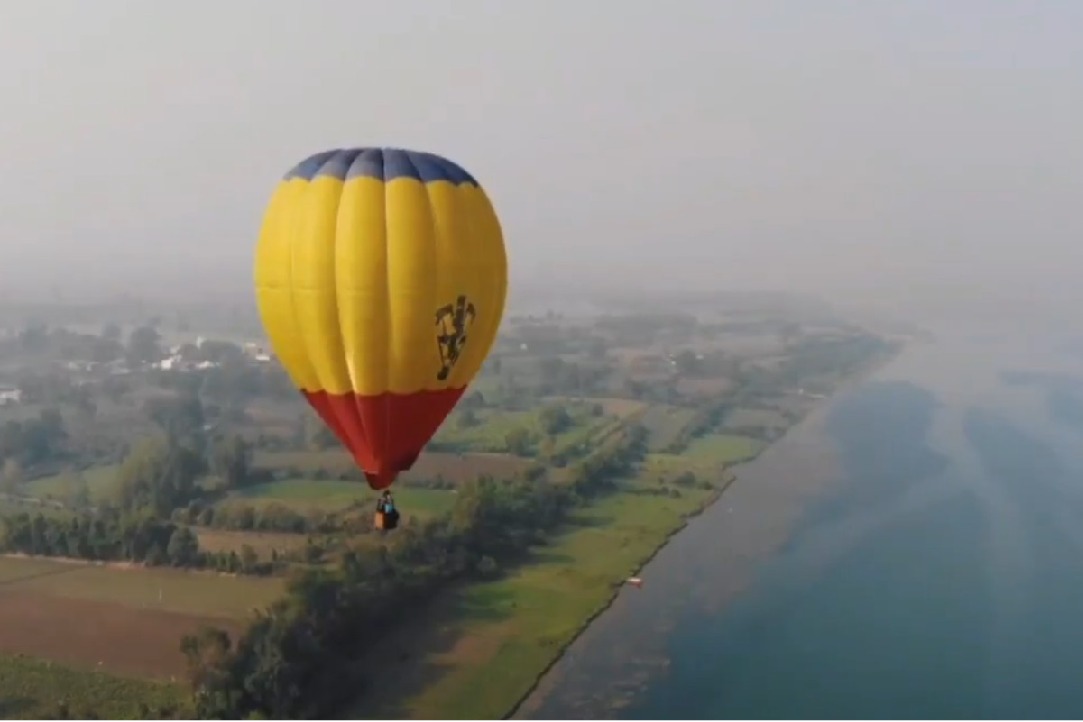 Indian Army Hot Air Balloon expedition sets Asian Record for longest duration flight