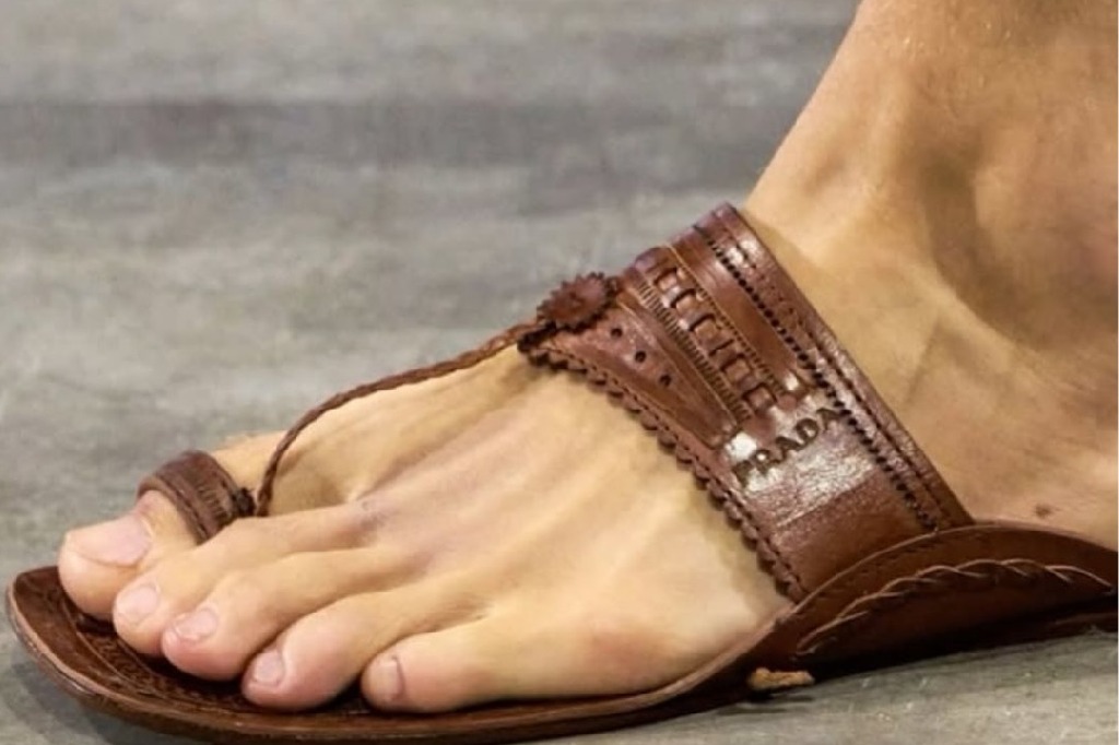 Kolhapuri chappal exports could touch $1 billion annually after Prada MoU: Piyush Goyal