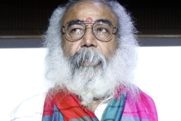 No 'vote chori', only Rahul Gandhi's wisdom has been stolen': Acharya Pramod Krishnam