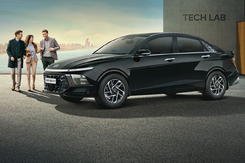 హ్యుండాయ్ వెర్నా 2026 మోడల్ వచ్చేసింది... అదిరిపోయే ఫీచర్లు ఇవిగో!