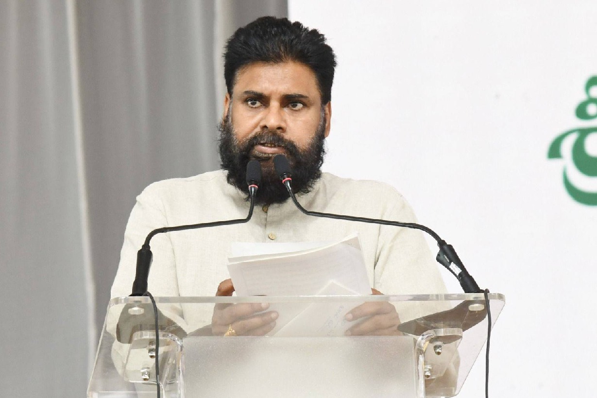 రూల్స్ అందరికీ ఒకటే... విజయ్ 'జన నాయగన్' చిత్రంపై పవన్ కల్యాణ్ వ్యాఖ్యలు