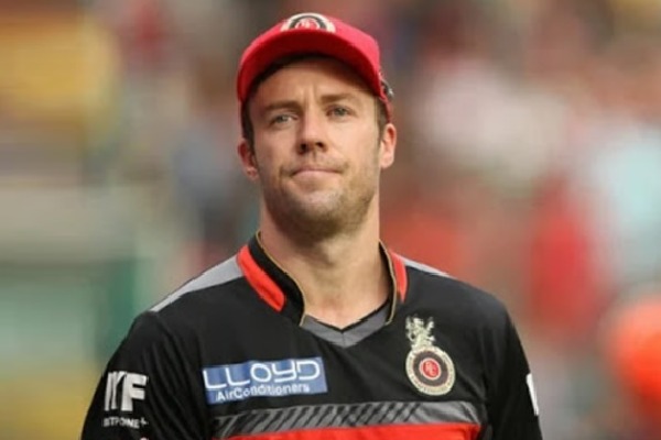 టీ20 గ్రేటెస్ట్ ప్లేయర్ ఎవరో చెప్పిన డివిలియర్స్