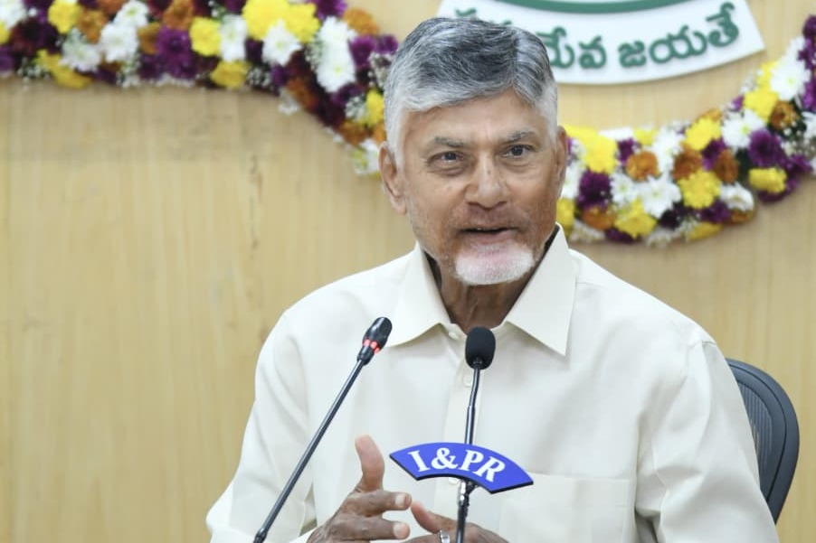 మూలపేట పోర్టుకు మహర్దశ: సీఎం చంద్రబాబు ట్వీట్