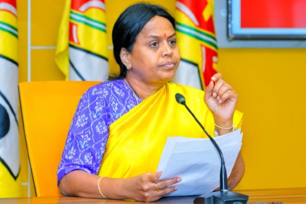 బాబాయ్‌ని చంపిన అబ్బాయిలకు జైలు ఖాయం: పంచుమర్తి అనురాధ