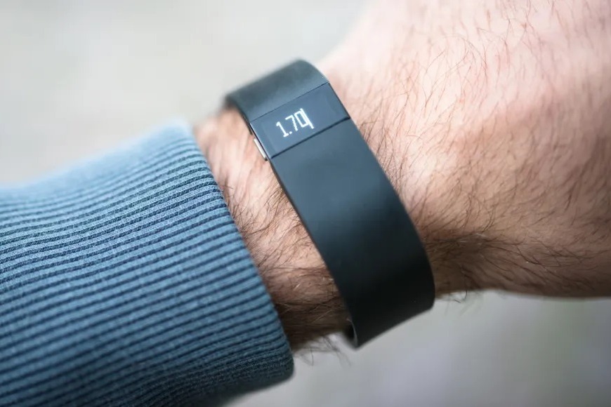 స్మార్ట్‌వాచ్‌ తో షుగర్‌ కు చెక్.. ముందే హెచ్చరించే సరికొత్త ఆవిష్కరణ!