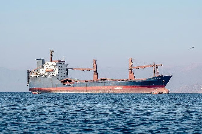 అమెరికా నుంచి గ్యాస్ కొనుగోలు చేసేందుకు కేంద్రం యోచన