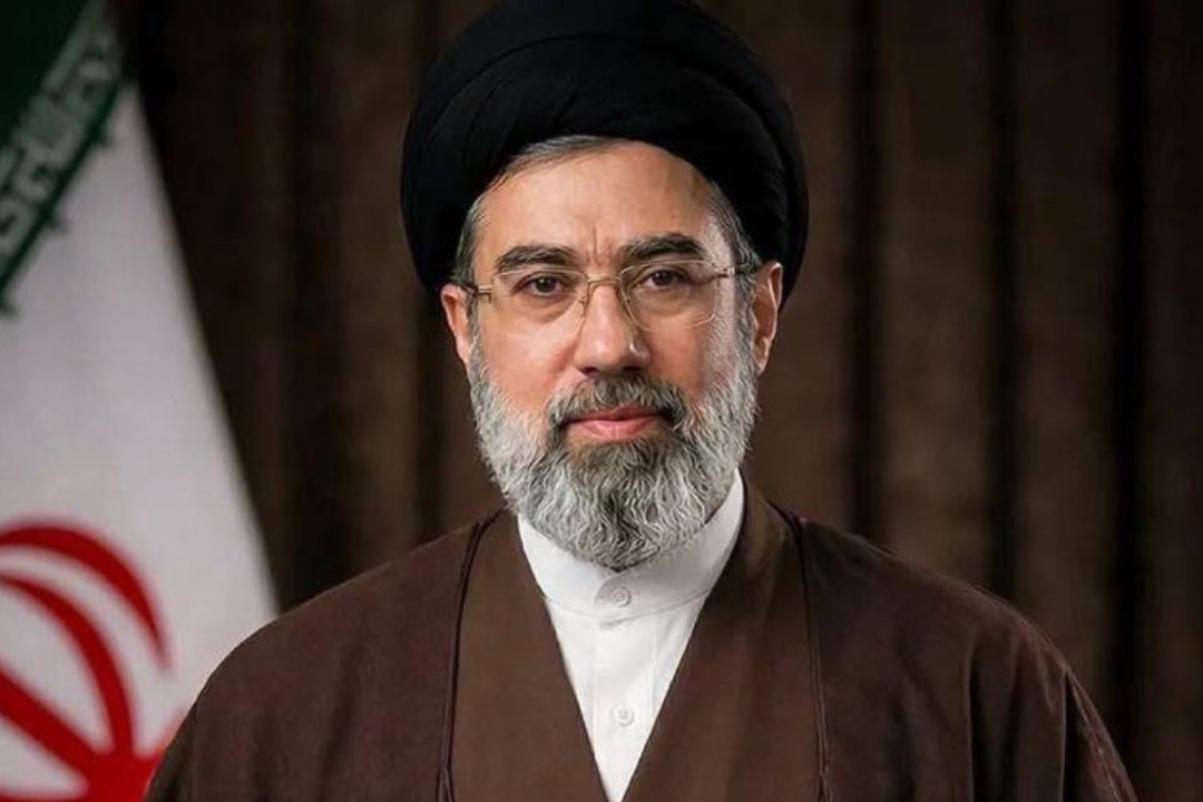 భారీ మూల్యం తప్పదంటూ ఇజ్రాయెల్‌కు మోజ్తబా తీవ్ర హెచ్చరిక