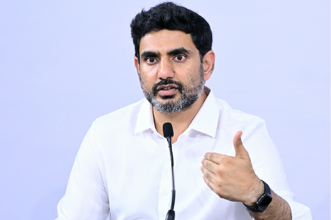 ఏపీ యువతకు ఉగాది కానుక.. 10,060 ఉద్యోగాలకు జాబ్ క్యాలెండర్!