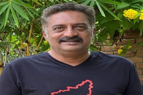 'ధురంధర్ 2'పై టాలీవుడ్ హీరోల ప్రశంసలు.. ప్రకాశ్‌ రాజ్ సెటైర్