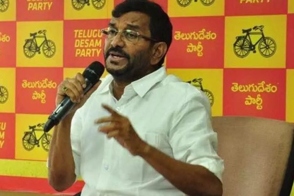 తండ్రి గౌరవం కోసం ఒకరు.. ఆస్తుల కోసం మరొకరు!... సోమిరెడ్డి ఆసక్తికర విశ్లేషణ