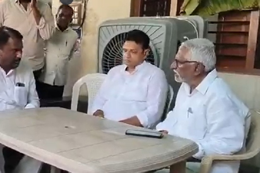 జీవన్ రెడ్డి మా పార్టీలోకి వస్తానంటే భుజాలపై మోసుకుని వస్తాను: ఎమ్మెల్యే సంజయ్ కుమార్