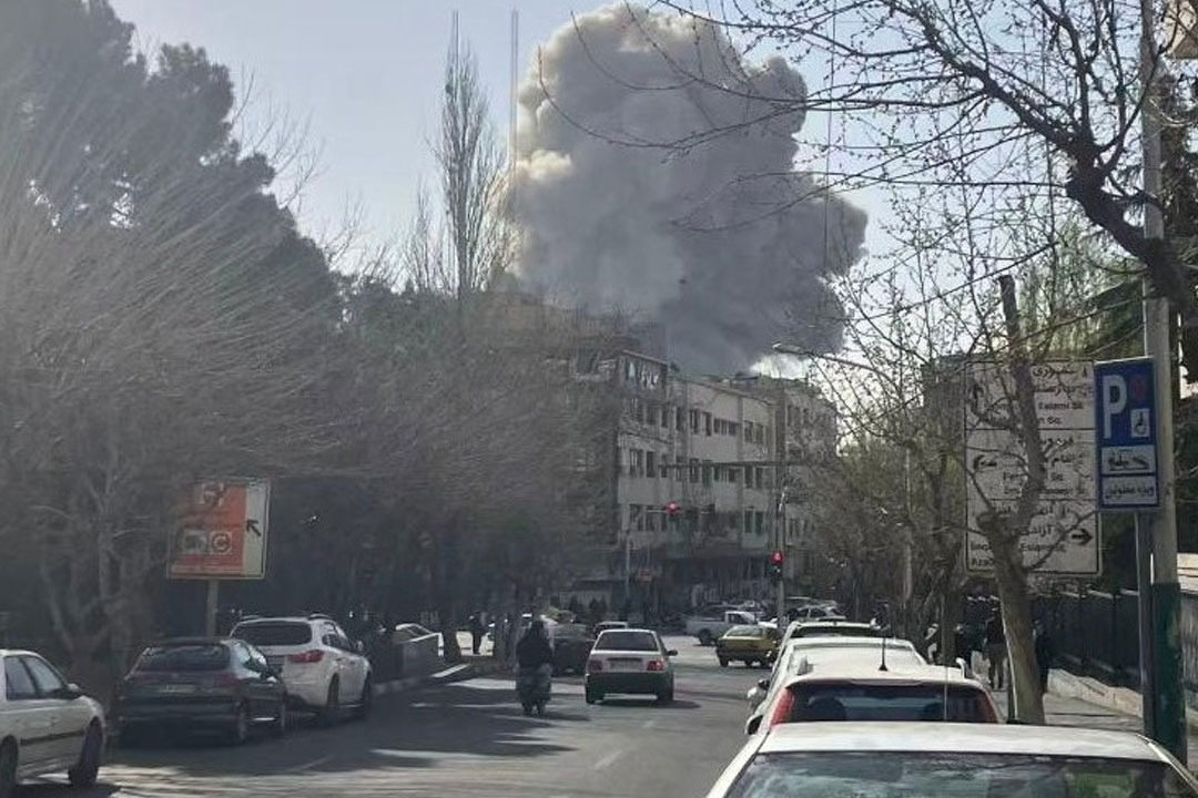 ఇరాన్‌పై జీ7 దేశాల కన్నెర్ర.. అణ్వాయుధాలు సమకూర్చుకోవద్దని వార్నింగ్