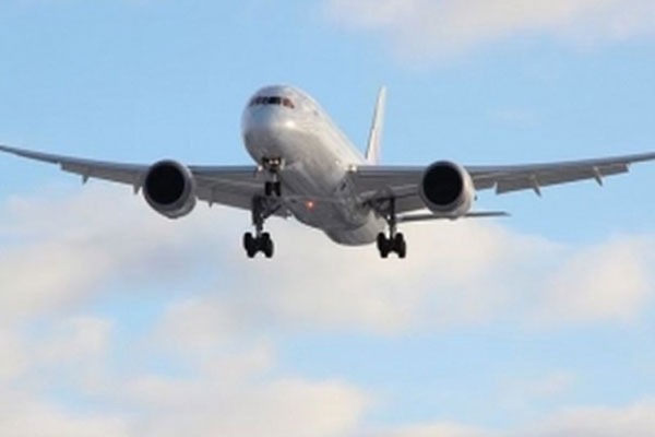 ప్రయాణికులకు అలర్ట్.. పశ్చిమాసియా విమానాలపై ఇండిగో, ఎయిర్ ఇండియా కీలక ప్రకటన