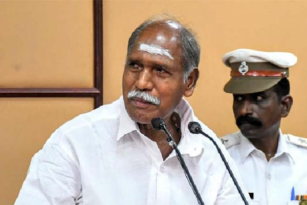 పుదుచ్చేరి సీఎం ఆస్తులు ఎంతో తెలుసా?