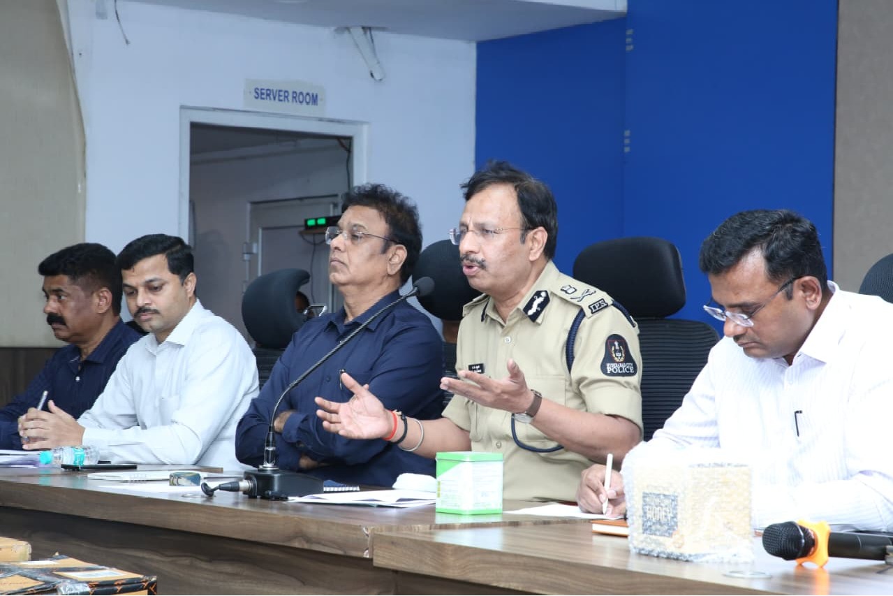 క్యూనెట్ కేసులో 32 మంది అరెస్టు.. ఎక్కువమంది సాఫ్ట్‌వేర్ ఉద్యోగులే: సజ్జనార్