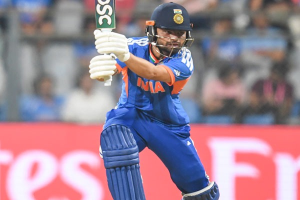 తండ్రిని కోల్పోయినా దేశం కోసం ఆడాడు.. టీ20 హీరో రింకూ సింగ్‌కు ప్రభుత్వ ఉద్యోగం