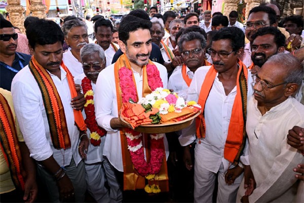 మంగళగిరిలో ఘనంగా రామాలయ పునఃప్రతిష్ఠ.. హాజరైన మంత్రి లోకేశ్‌