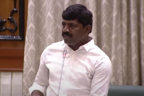 దమ్ముంటే బీఆర్ఎస్ ప్రెసిడెంట్ అయి చూపించు: హరీశ్ రావుకు వేముల వీరేశం సవాల్