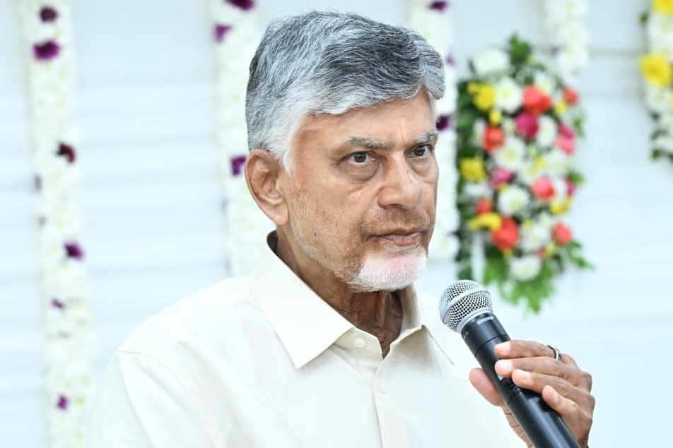 కఠిన సమయాల్లోనే నాయకత్వ పటిమ తెలుస్తుంది: ప్రధాని మోదీపై చంద్రబాబు ప్రశంసలు