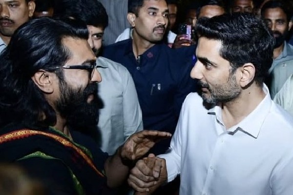 తెలుగు జాతి గర్వాన్ని నిలబెడుతున్నావ్!: రామ్ చరణ్‌కు పుట్టినరోజు శుభాకాంక్షలు తెలిపిన మంత్రి లోకేశ్