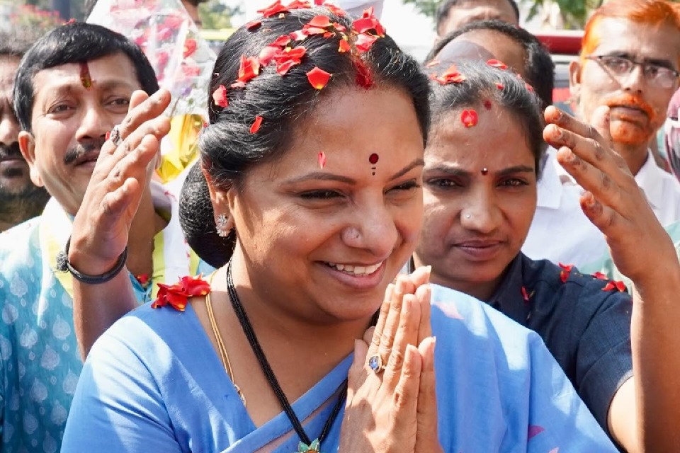 ఏప్రిల్ 25న కొత్త పార్టీ పేరు ప్రకటించనున్న కవిత