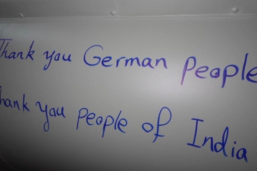 క్షిపణిపై "భారత ప్రజలకు కృతజ్ఞతలు" అంటూ రాసి ఇజ్రాయెల్ పై ప్రయోగించిన ఇరాన్