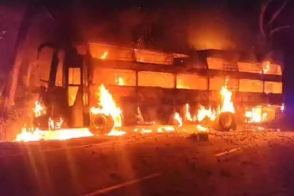 మార్కాపురం బస్సు ప్రమాదం కేసు... బస్సు యజమాని అరెస్ట్