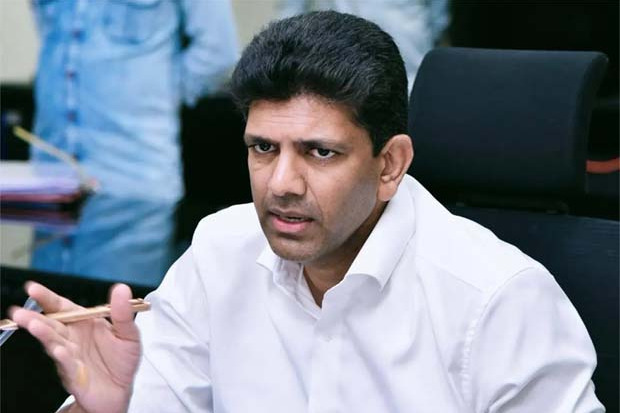 జగన్ పై పెమ్మసాని కౌంటర్ అటాక్