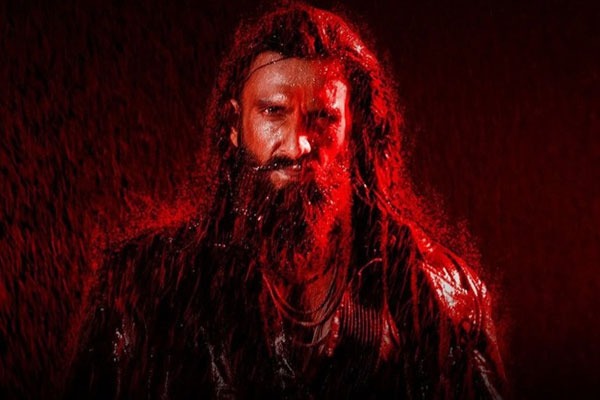 'ధురంధర్ 2' వసూళ్ల సునామీ.. వారంలోనే రూ.1000 కోట్ల క్లబ్‌లోకి!