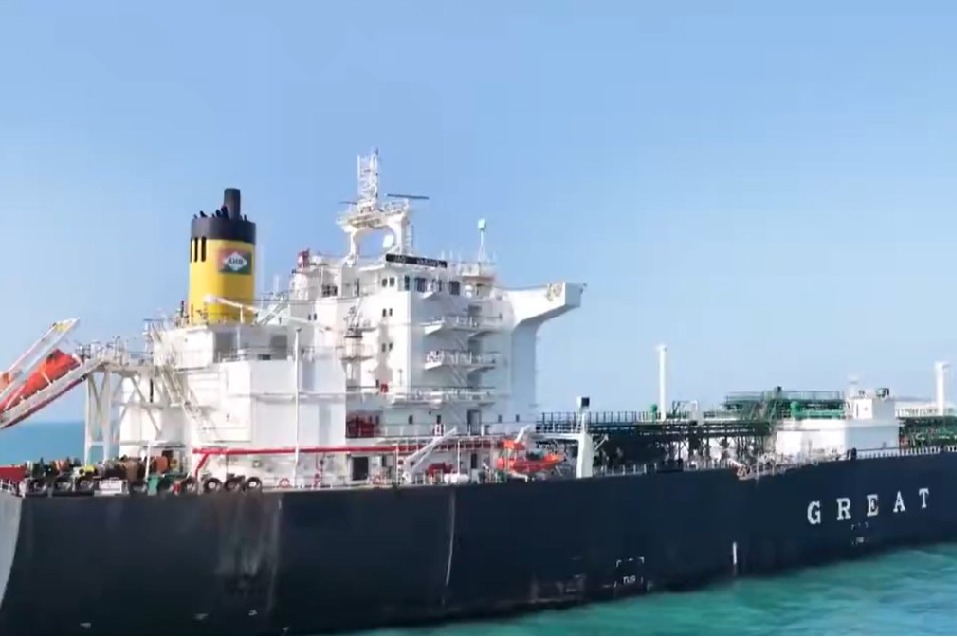 హర్మూజ్ జలసంధి దాటిన రెండు భారత ఎల్పీజీ నౌకలు