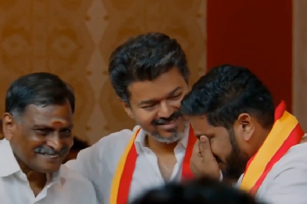 తన కారు డ్రైవర్ కుమారుడికి ఎమ్మెల్యే టికెట్ ఇచ్చిన విజయ్