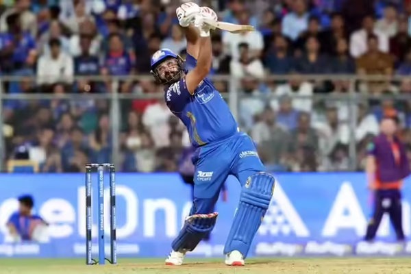 భారీ ఇన్నింగ్స్‌తో రోహిత్ రికార్డుల మోత.. కోహ్లీని వెన‌క్కి నెట్టిన హిట్‌మ్యాన్