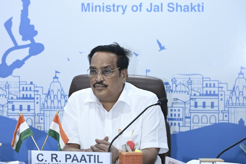 లక్ష కోట్ల ప్రజాధనం వృథా: కాళేశ్వరం ప్రాజెక్టుపై కేంద్రమంత్రి సంచలన వ్యాఖ్యలు