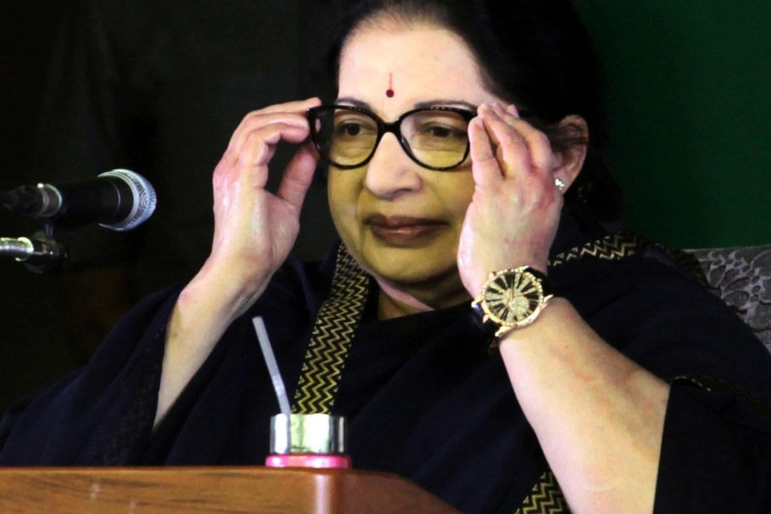 హైదరాబాద్‌లో జయలలిత ఇంటికి సీల్