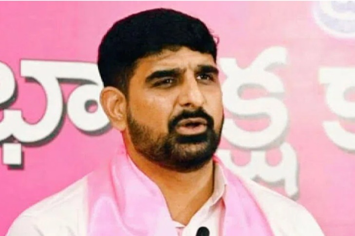 ఏ తప్పు చేయకపోయినా కావాలనే వేధిస్తున్నారు: సీఐడీ నోటీసులపై కౌశిక్ రెడ్డి స్పందన