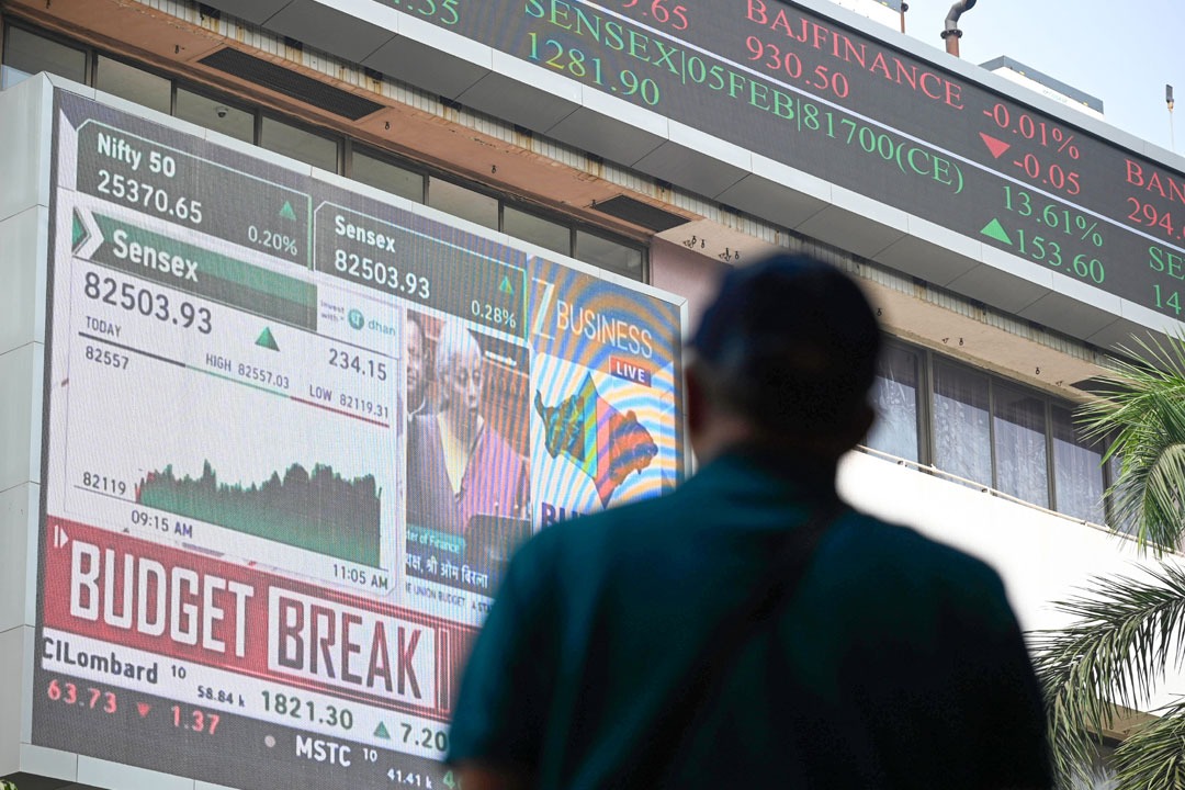 పశ్చిమాసియా సెగ:  నెల రోజుల్లో రూ.51 లక్షల కోట్లు ఆవిరి