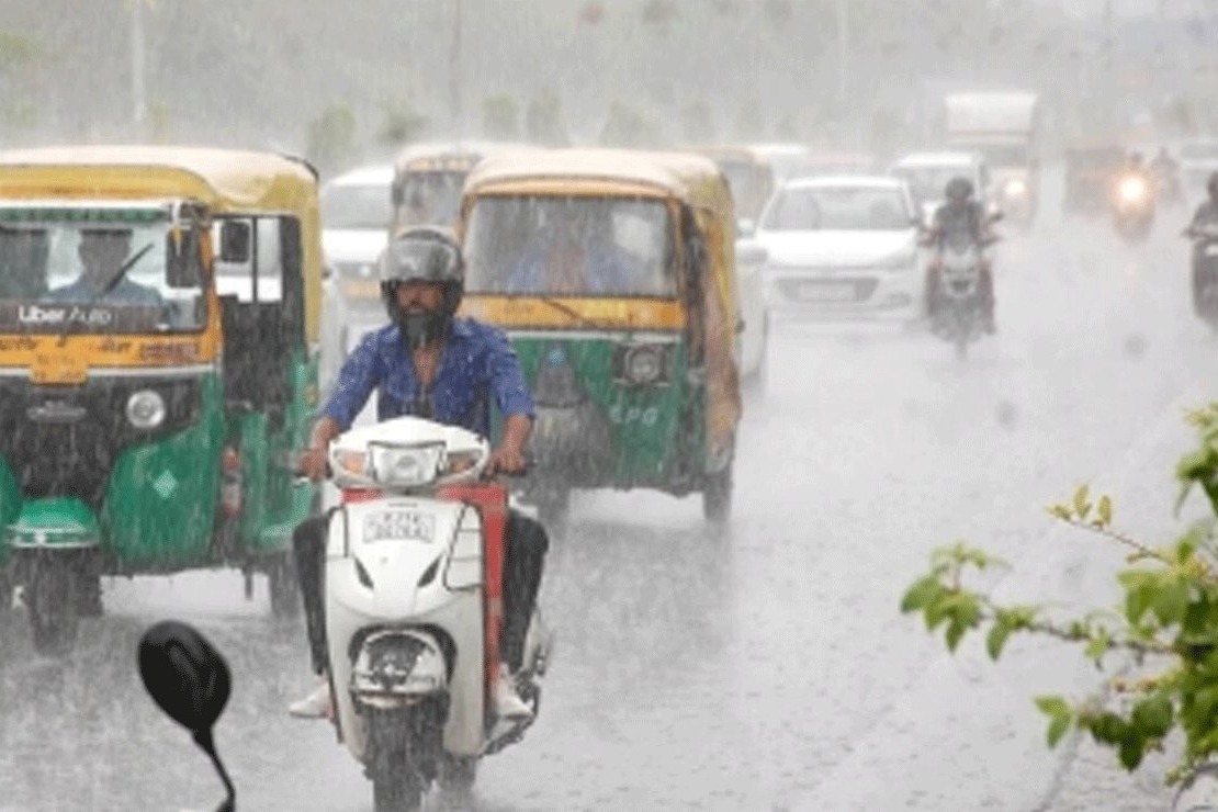 తెలంగాణలో ఐదు రోజుల పాటు వర్షాలు: హైదరాబాద్ వాతావరణ కేంద్రం