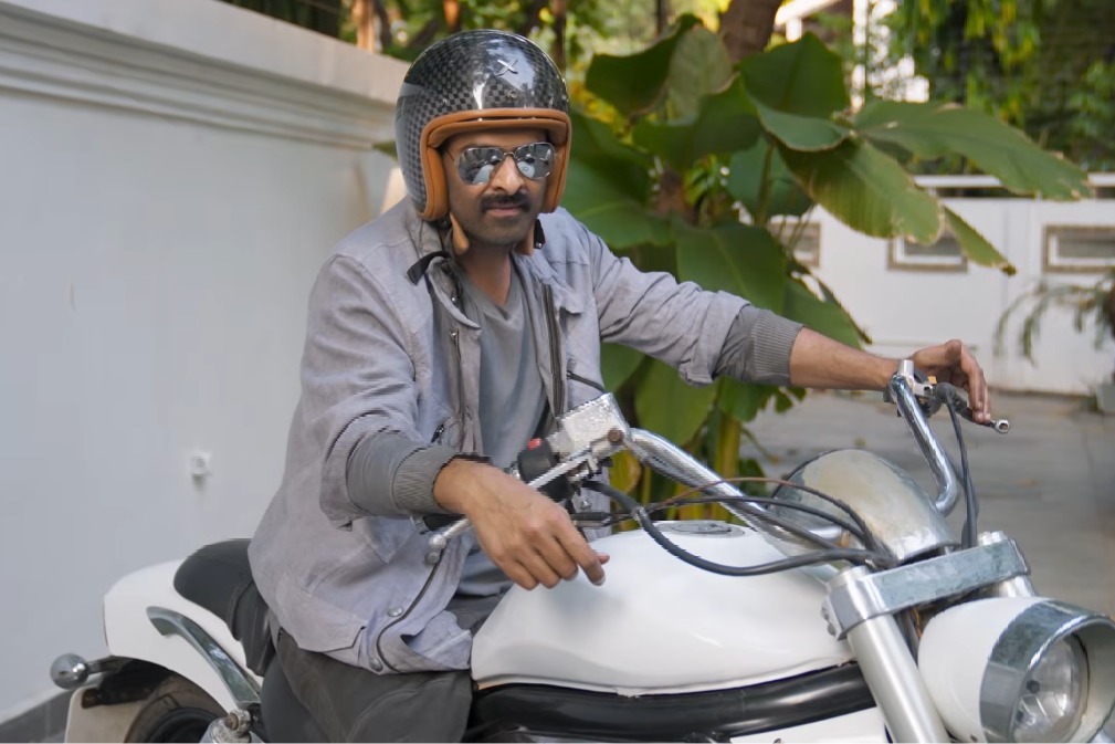 "ట్రైలర్ చూసి కొన్ని కొన్ని నమ్మేయాలి డూడ్".. శర్వా 'బైకర్'కు ప్రభాస్ ప్రమోషన్.. వీడియో ఇదిగో!