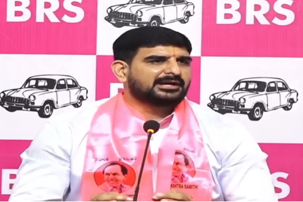 అన్నం పెట్టిన కేసీఆర్ గురించి కడియం శ్రీహరి తప్పుగా మాట్లాడారు: పాడి కౌశిక్ రెడ్డి