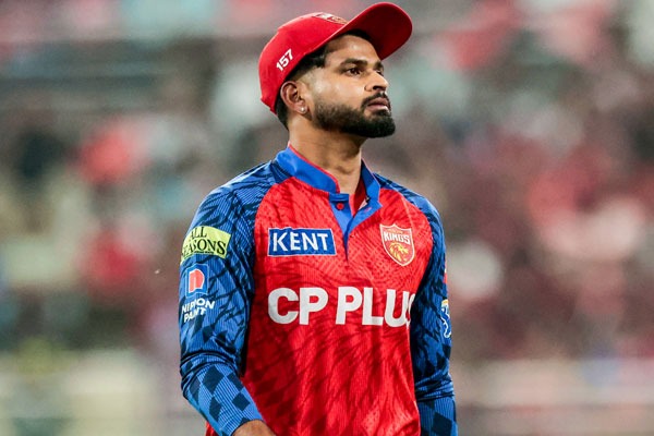 పంజాబ్ కెప్టెన్ శ్రేయస్ అయ్యర్‌కు షాక్.. రూ.12 లక్షల జరిమానా