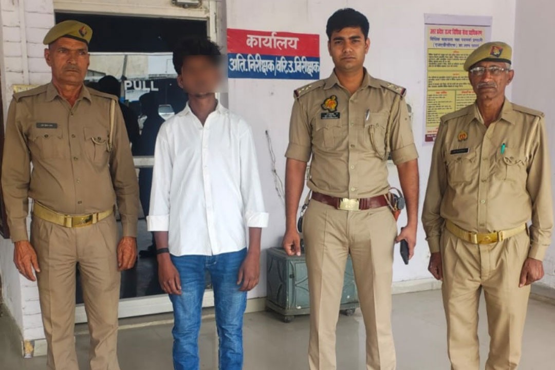 దొంగతనం అనుమానం.. ఏడేళ్ల బాలుడిని 5 గంటలు ఫ్రీజర్‌లో నిర్బంధించిన యజమాని.. వీడియో ఇదిగో!