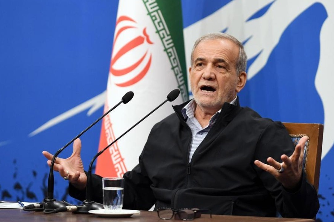 అమెరికా ప్రజలతో మాకు శత్రుత్వం లేదు: ఇరాన్ అధ్యక్షుడు