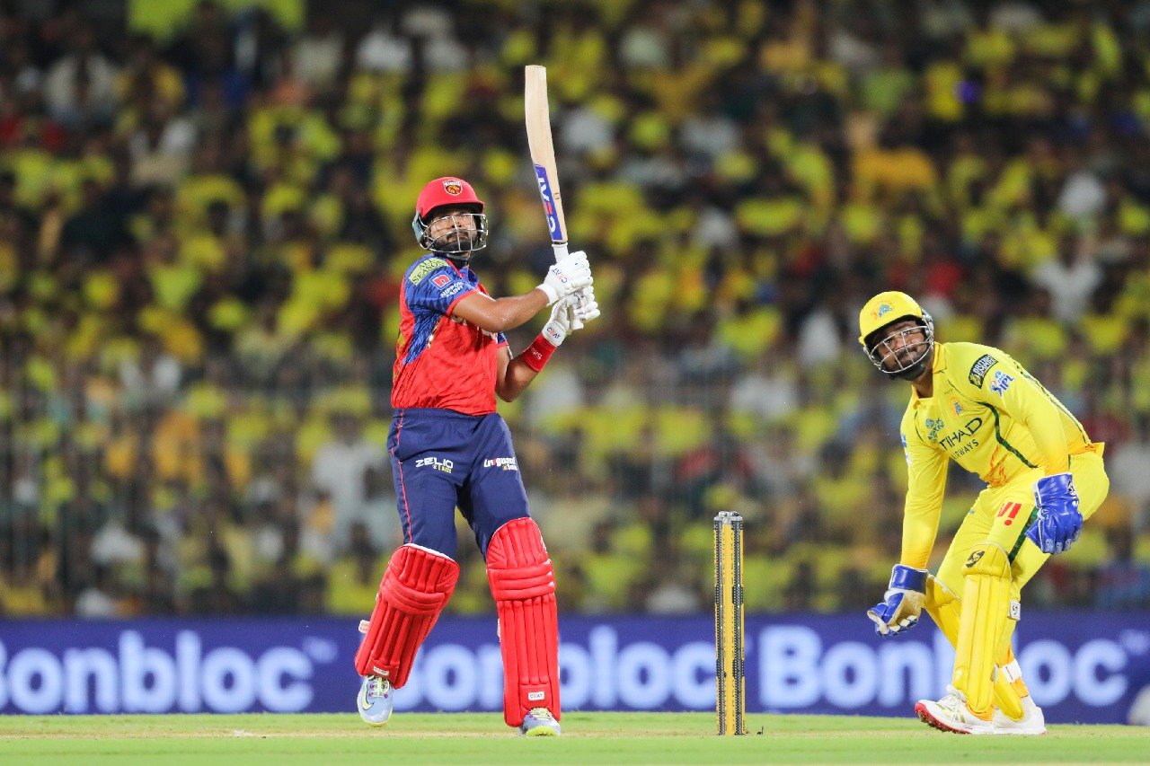 సీఎస్కే మళ్లీ ఓడింది... ఈసారి సొంతగడ్డపై!