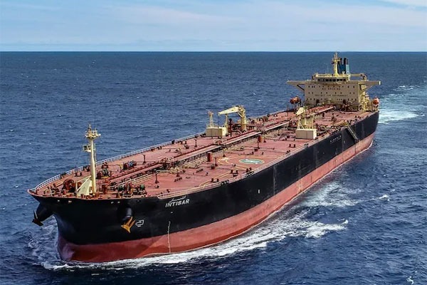 ఏడేళ్ల తర్వాత ఇండియాకు ఇరాన్ చమురు.. కానీ చివరి నిమిషంలో ట్విస్ట్!