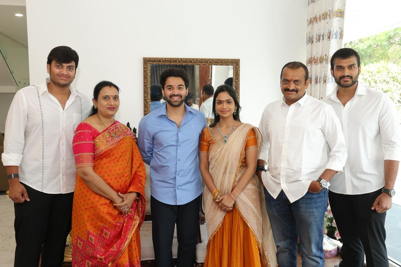 బండ్ల గణేశ్ ఇంట పెళ్లి సందడి.. కుమార్తె వివాహ వేడుకలు ప్రారంభం!