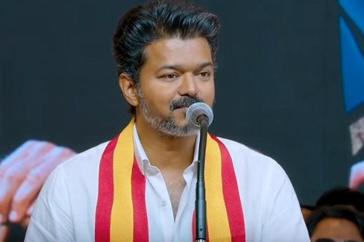 రెండు అఫిడవిట్‌లలో వేర్వేరు వివరాలు ఇచ్చిన నటుడు విజయ్!