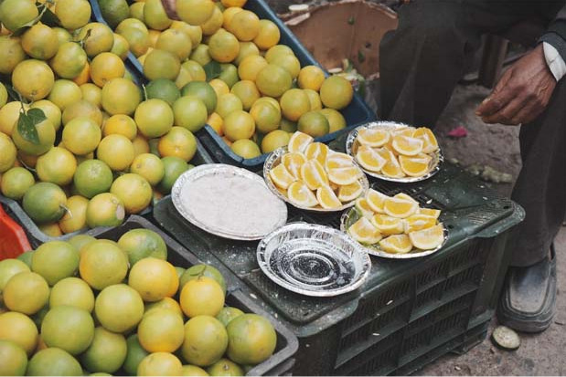 రికార్డు స్థాయిలో నిమ్మ ధరలు