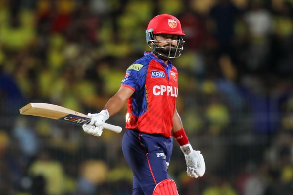 పంజాబ్ కెప్టెన్ శ్రేయస్ అయ్యర్‌కు రెండోసారి ఫైన్.. ఇంపాక్ట్ ప్లేయర్‌తో సహా అందరి మ్యాచ్ ఫీజులో కోత